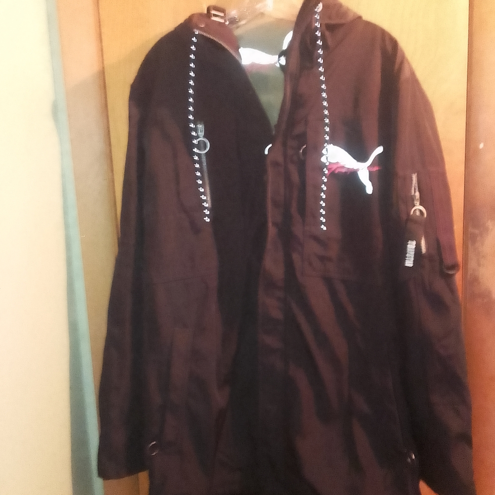 Trapstar Men's Black with White and Red Accents Streetware Jacket With A Hood